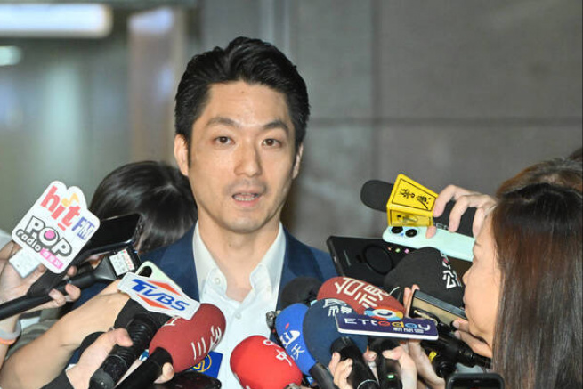 李忠憲：當民主遇上少主：DNA、血統與王朝神學