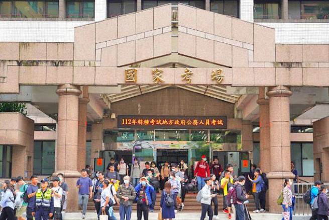 陳奕辰：鐵飯碗不香了？其實是人才市場重新定價了
