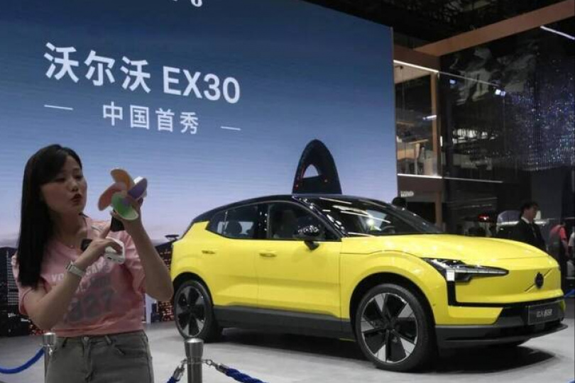 Volvo汽車Q3中國營收腰斬！轉盈為大虧 計畫裁員2500人
