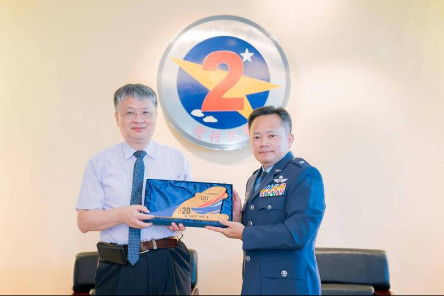 賴總統點將》「小副指接任大副指」 幻象飛官吳志偉晉任空軍中將