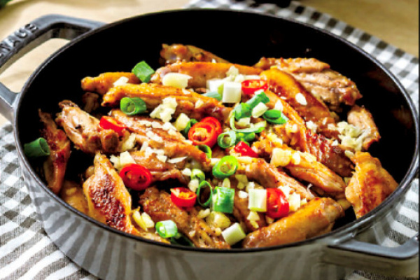 【家庭plus．美味教室】鑄鐵鍋煮出台菜魂