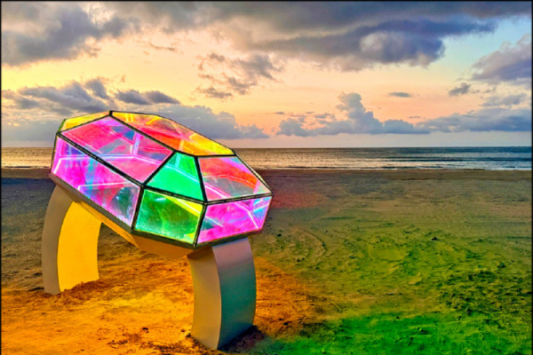 徜徉2025落山風藝術季 看！海口 Hey, Haikou!讓藝術品走出展館