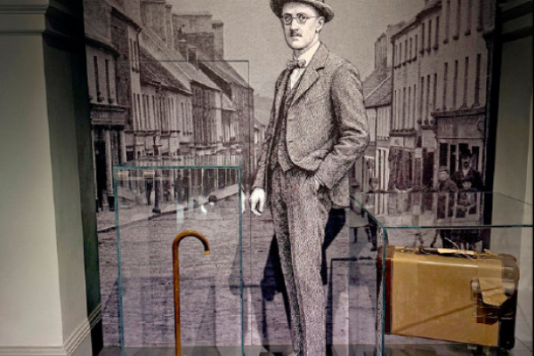 台文館愛．愛爾蘭開幕 展出島至島的文學之愛