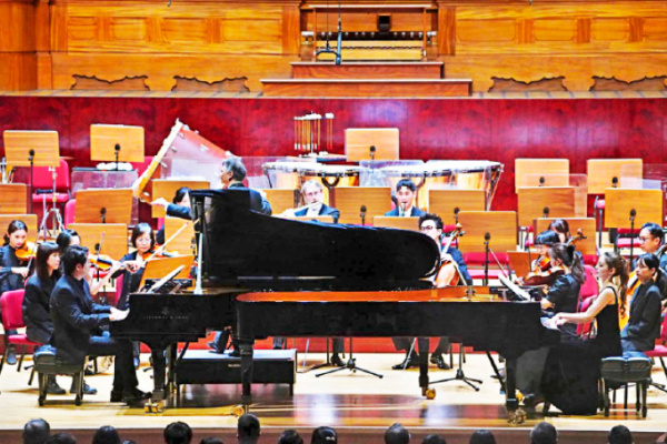 郎朗攜手吉娜．愛麗絲台北首演  夫妻檔雙鋼琴合奏《動物狂歡節》