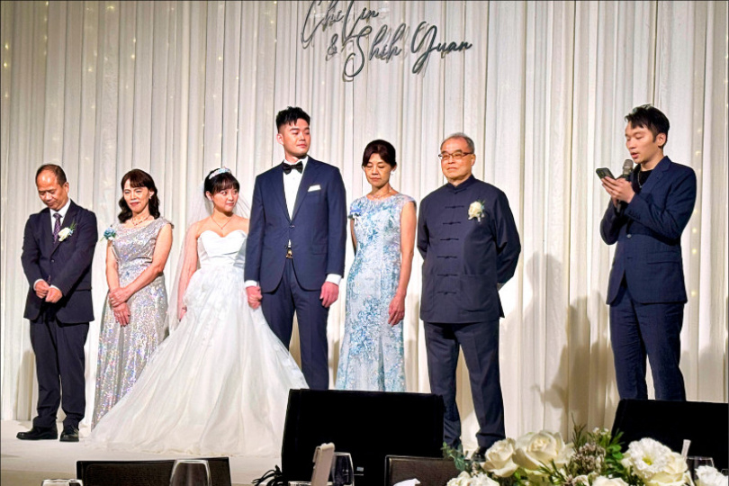 王齊麟大喜 麟洋溫馨同台