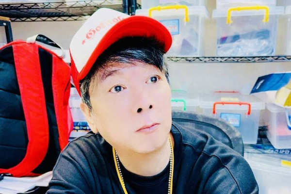 曹西平曾曝擔心孤獨死 專家：長輩擅用LINE 孤獨感降20％