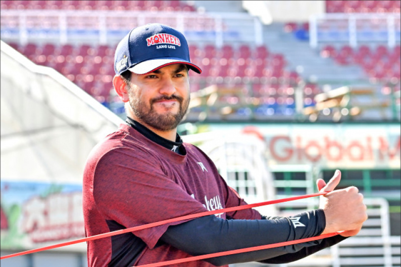 爭取魔神樂 龍逼近簽約