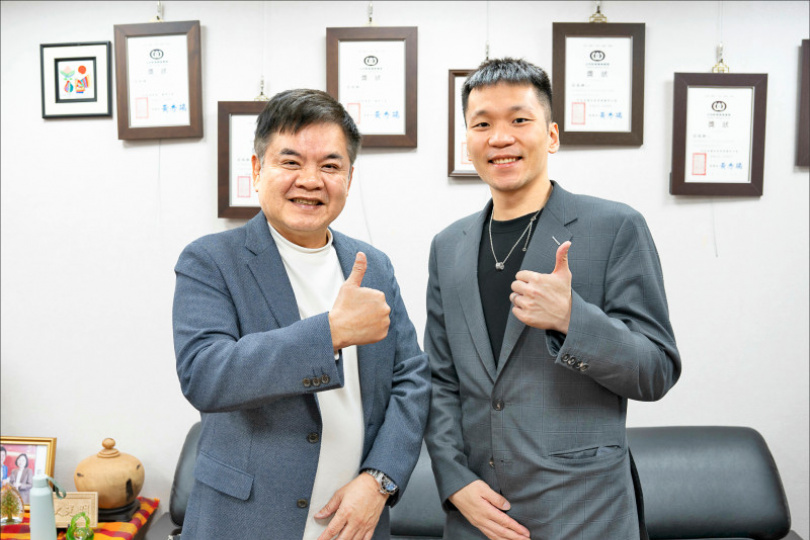 李洋拜訪TPBL會長 關注聯盟場館問題