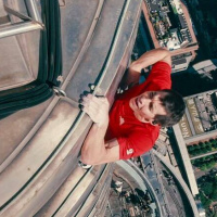 霍諾德徒手登101轟動全球 小粉紅卻卡在「Netflix能用？」