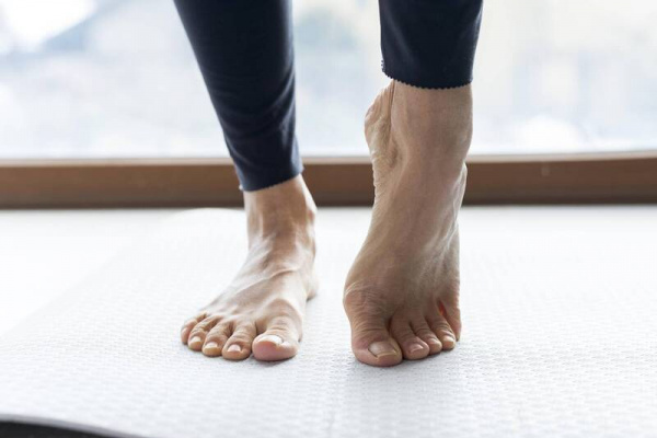 久坐族易釀心臟警訊？ 千萬網紅曝1動作改善循環