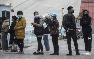 中國內蒙古爆疫情封鎖 近萬遊客受困 中國內蒙古爆疫情封鎖 近萬遊客受困