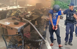 台南火鍋店遭潑漆引火災2傷 嫌犯也受傷被逮