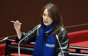 藍白強闖助理費除罪救高金？黃帝穎曝閣揆這動作：照判重罪！