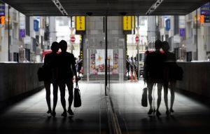 年收197萬買1600萬房快崩潰!夫妻淚曝殘酷現實