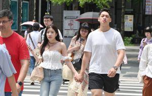 週六好天氣飆32度 紫外線強注意防曬