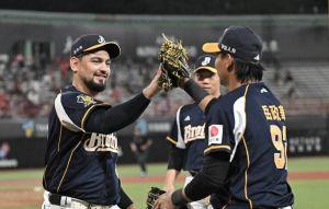 勝騎士強投+岳政華豪打 兄弟躲尷尬紀錄