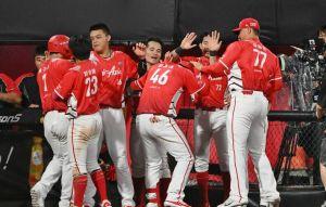 劉基鴻開轟逆轉戰局 兄弟追平隊史最快11敗紀錄