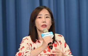 尹乃菁辭文傳會主委 張育萌:豐功偉業是害李乾龍被傳喚