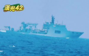 中國7艘軍艦列隊通過台灣海峽中線 我連江艦部署巡弋
