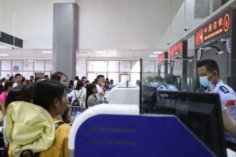 中國國安新規疑提前實施 旅客憂抽查手機