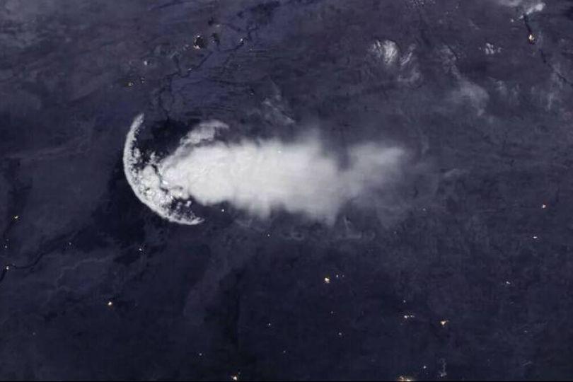 奇幻雷暴現象 揭秘非洲300公里巨型水母雲