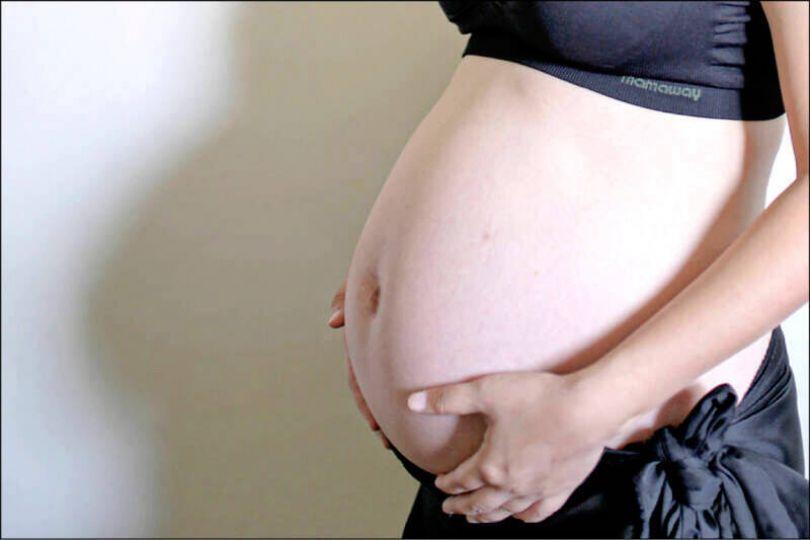 人工生殖法修正草案 有條件開放無償代孕