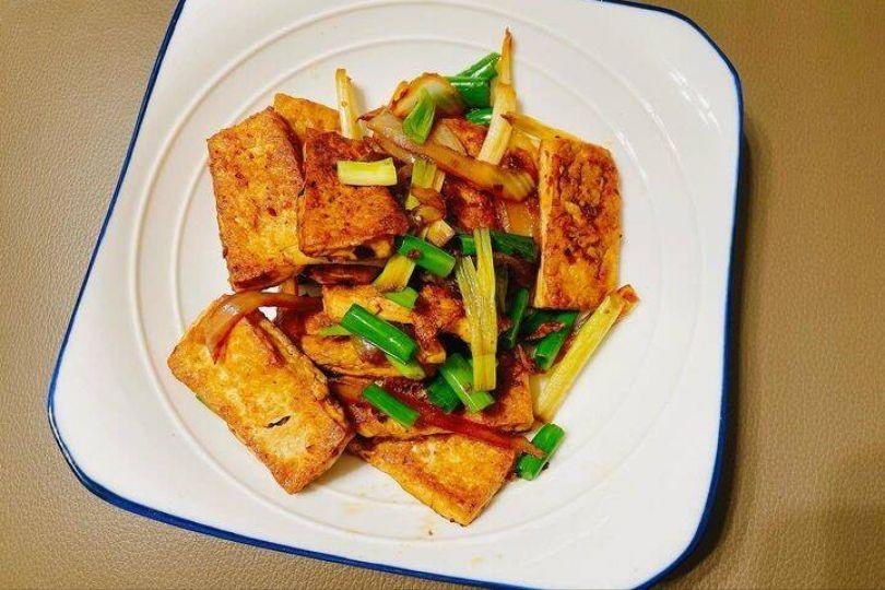 健康網》黃豆護心、高纖　蔥燒豆腐「食」在健康