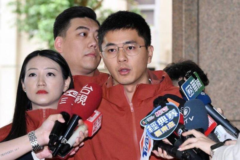母控國民黨高層指示 李孝亮回應了