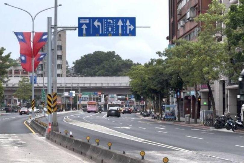 週一上班注意！台北公館圓環設可變車道 違規恐罰1800