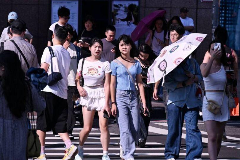 白天短暫回溫!入夜東北季風增強 白天短暫回溫!入夜東北季風增強