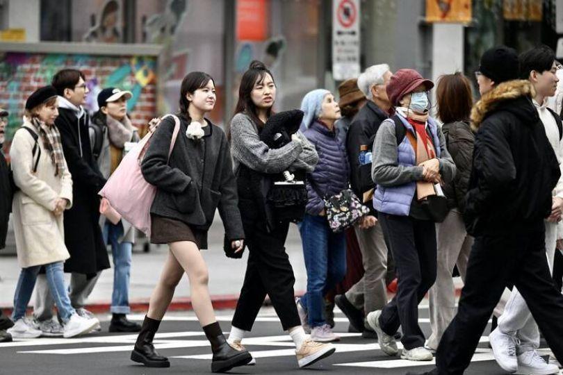 週末回溫北東有雨 下週有鋒面、冷氣團