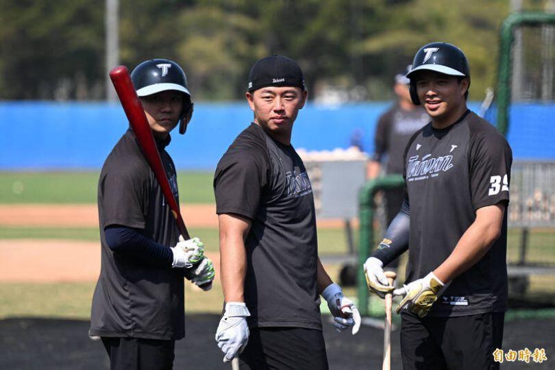 4度遭DFA的鄭宗哲回家 台灣隊友暖心擁抱