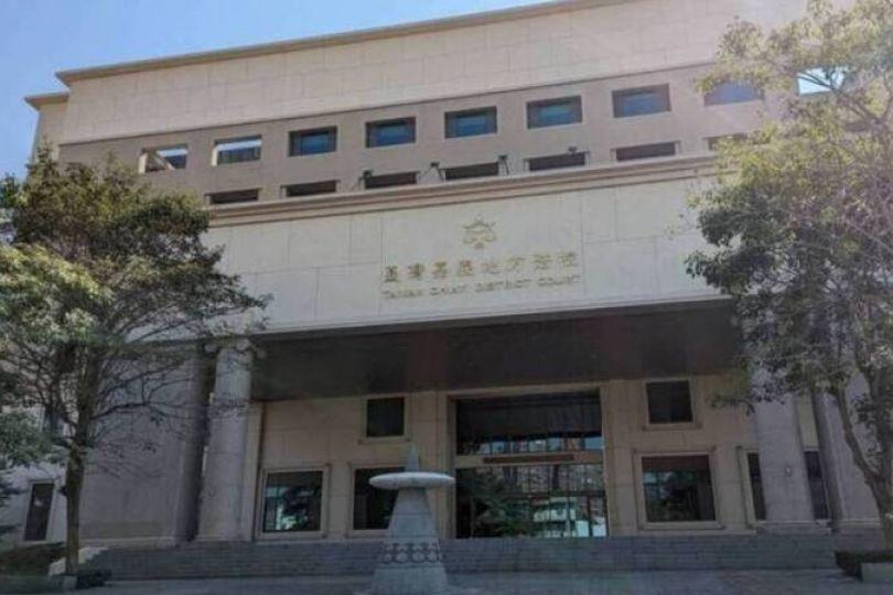 手機被劃出數個X！嘉義老師告學生校方求償200萬結果曝光