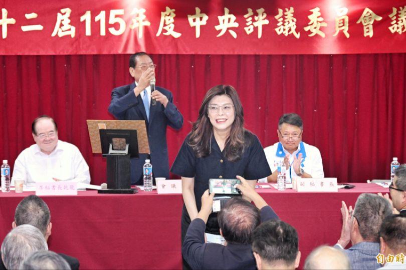 鄭麗文主持國民黨中評會 網：孫文遺像被撤掉了