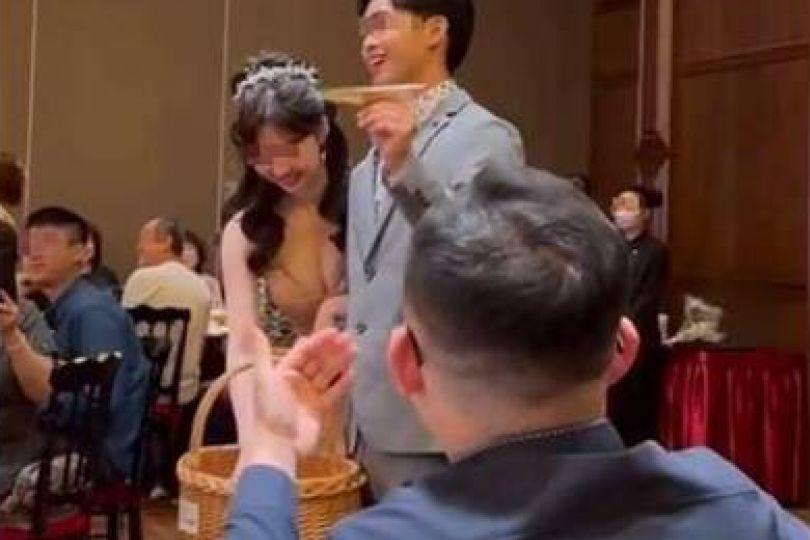 許芊芊婚宴爆乳深溝照流出 網:難怪趙建銘暈船