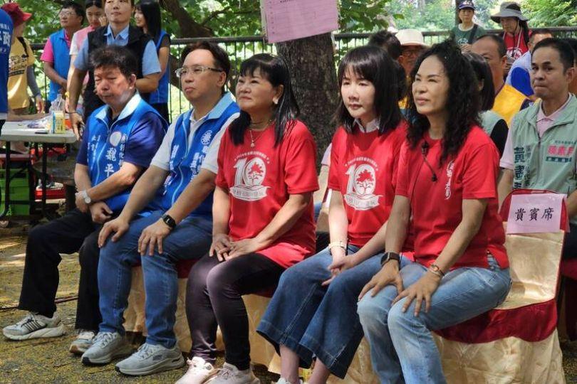 才開記者會挺謝家 魏平政主動握手遭謝衣鳯無視