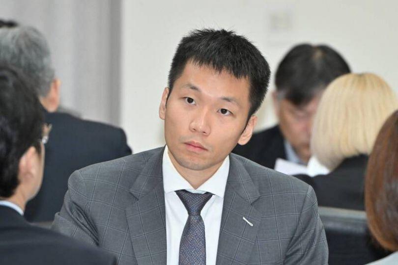 為國爭光要自費10萬 輕艇水球國手求助李洋