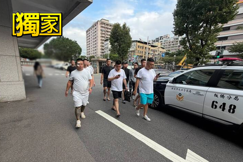 新北院檢群聚20餘人 警快打趕往處理