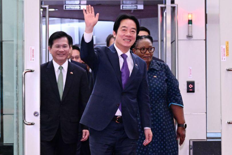 賴清德出訪受阻 英媒曝北京施壓內幕