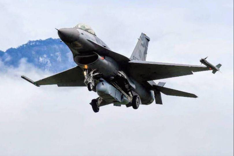空中即時直播 MS-110偵照莢艙年底前全抵台
