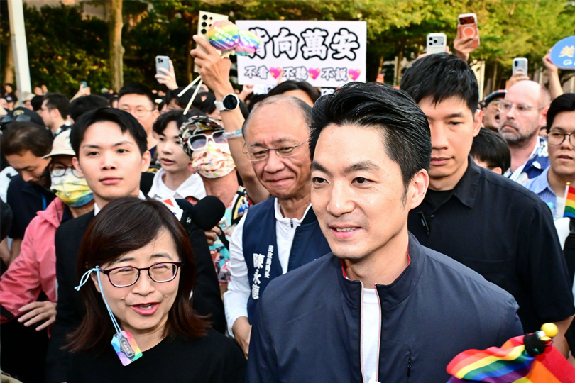 同志酒吧遭不當搜索 蔣萬安出席遊行快閃離場