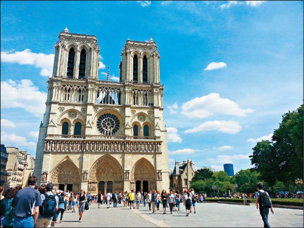 【旅遊】〈實現我的旅遊夢〉花小錢圓夢─巴黎經濟遊