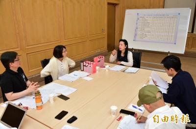 【自由副刊．第十六屆林榮三文學獎．新詩獎決審簡介】