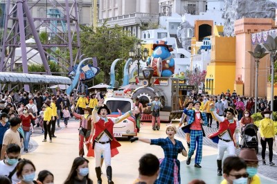 義大五一勞動節優惠  勞工雙人同行第二人51元