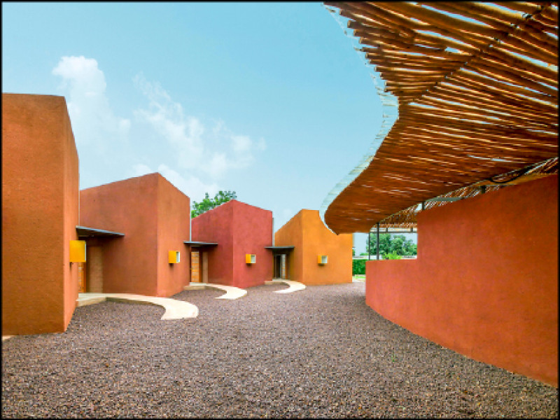 【藝週末．國際藝聞】布吉納法索甘多村長兒子凱雷 首位非裔建築師獲普立茲克獎