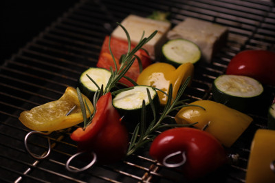 柚子換個吃法  配著烤肉很涮嘴