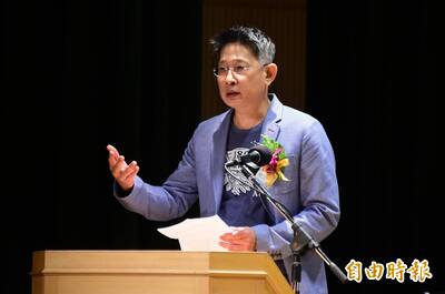【第十八屆林榮三文學獎】 新詩獎決審李進文：詩如同晶片，用最小體積容納最多