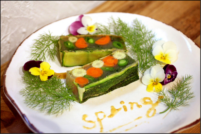 【家庭plus．兩位太太的香料餐桌】春日餐桌 繽紛洋溢