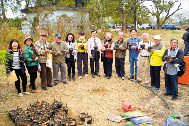 【藝術文化】催生台灣文學國家園區 文學樹人育苗：象徵文學與土地連結
