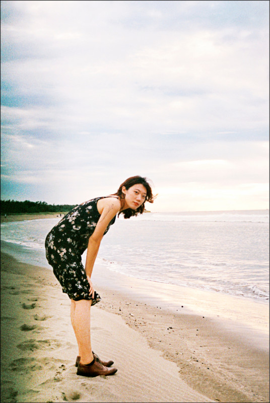 【自由副刊．第十九屆林榮三文學獎．新詩獎二獎】 鄭琬融／廢田，冷海，曠野中的白矢